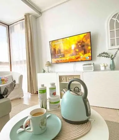 Elegante Apartamento Con Piscina Y Mucho Encanto. شقة *